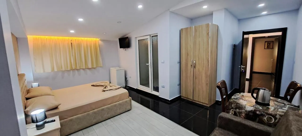 CityCenterHotel Shkodra 3*,